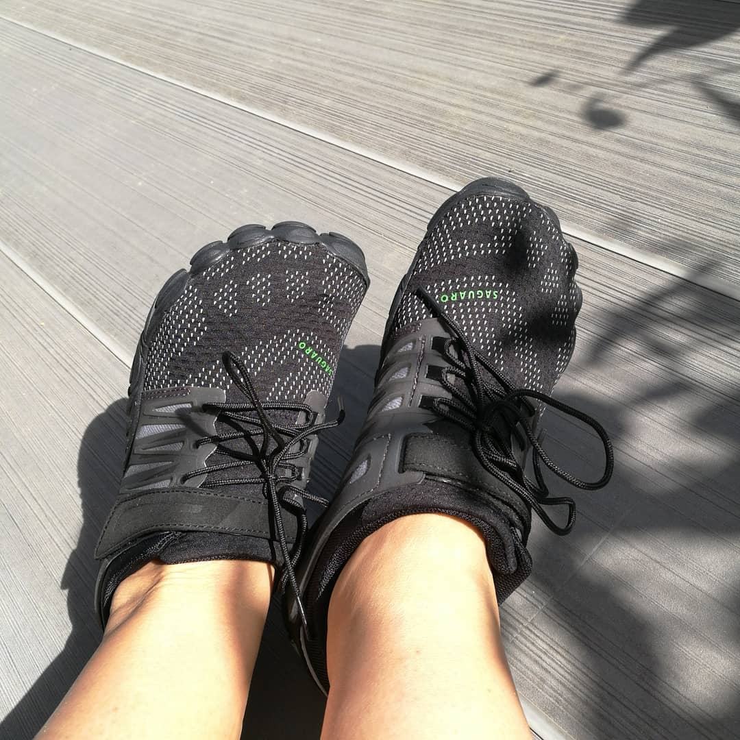 Flexibility and Comfort: Minimalism Barefoot Trail Running Shoes