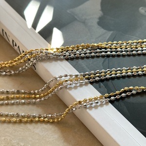 Collier à franges en argent pur S925 pour femmes, design élégant et polyvalent avec des perles - Product Image 1