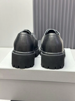 Baskets de luxe de créateur 2026 en stock – Chaussures à semelle épaisse confortables et respirantes à lacets, tendance, pour hommes, style business décontracté