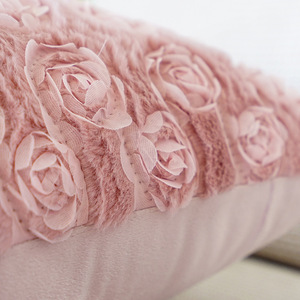 Nuova Federa per Cuscino in Stile Ins, Rosa Quadrata con Ricamo a Coniglio in Peluche e Fiori 3D, Graziosa Federa per Divano - Product Image 4