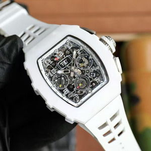 Reloj de Pulsera Multifuncional para Hombre, Diseño Elegante Blanco de Alta Gama, Cronógrafo Flyback, Correa de Goma de 20 mm, con Fecha - Product Image 1