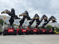 Nouvelle grue conteneurisée diesel SANY de 45 tonnes, type chariot élévateur, Reach Stacker SOC45E, écarteur de conteneurs, moteur, engrenage et pompe robustes