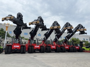 Novo Guindaste de Contêiner de Marca Internacional, Empilhadeira Tipo <span class=keywords><strong>Reach</strong></span> <span class=keywords><strong>Stacker</strong></span> de <span class=keywords><strong>45</strong></span> Toneladas SOC45E, Empilhadeira Pesada para Contêiner - Product Image 6