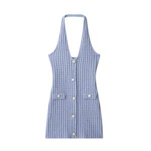 Vestido de mujer nuevo verano 2025 azul cuello Halter diseño estiramiento recortado Mini vestido Sexy Hip Wrap cuello en V moda - Product Image 1