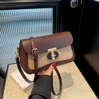 Collection 2026 : Sac bandoulière minimaliste pour femme, fermeture à loquet tendance, polyvalent toutes saisons