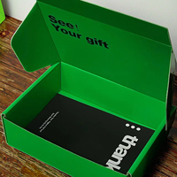 Cajas de Embalaje para Ropa Verdes Personalizadas con Logotipos Negros y Cajas de Envío Elegantes, Ideales para Empaque de Regalos