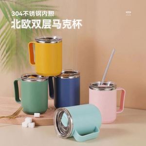 Vente en gros usine – Tasse à café isotherme double paroi en acier inoxydable 304 de 450 ml (15 oz) avec couvercle à couvercle coulissant et poignée, couleur personnalisable - Product Image 6
