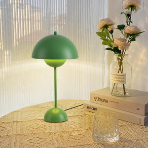 Lampe <span class=keywords><strong>de</strong></span> <span class=keywords><strong>table</strong></span> LED moderne 12W plusieurs couleurs E27 dôme hôtel chambre salon fer plastique avec <span class=keywords><strong>petit</strong></span> <span class=keywords><strong>parasol</strong></span> champignon - Product Image 5