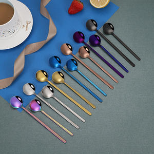 YOUNGTUO Cuillère Ronde Petite en Acier Inoxydable Poli Miroir Design Moderne pour Café Dessert Fête Argent Or Rose Irisé - Product Image 4