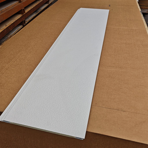 Panneau mural extérieur pour <span class=keywords><strong>maison</strong></span> à <span class=keywords><strong>prix</strong></span> abordable, panneau sandwich en polyuréthane PU avec isolation acoustique métallique, matériau de toiture isolé avec âme en PIR - Product Image 5