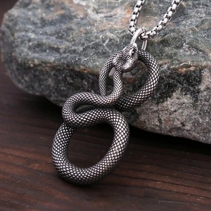 Yunnique-collar con colgante de serpiente para hombre, de acero inoxidable, diseño de cobra, joyería de moda Retro para uso diario - Product Image 1