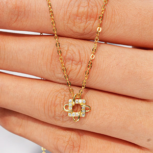 عقدة صينية مجوهرات هندسية مربعة من الفضة الإسترلينية عيار 14 قيراط مطلية بالذهب ، قلادات بحلية دقيقة من المويسانيت للسيدات - Product Image 3