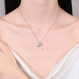 Collier en argent S925 avec perle de moissanite, pendentif aile de papillon, chaîne de clavicule, bijoux de mariage pour femmes, vente en gros - Product Image 4