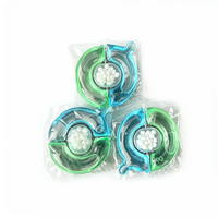 Capsules de lessive nettoyantes en profondeur avec une puissance 8 fois supérieure pour un usage domestique quotidien