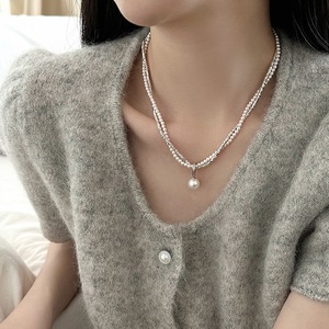 สร้อยคอเงินแท้ S925 ดีไซน์ฝรั่งเศสสำหรับผู้หญิง สไตล์หรูหราเบาๆ รูปทรงเรขาคณิต ประดับเพชรสีเขียวระดับไฮเอนด์ ดีไซน์รูปเข็มกลัด  สำหรับมอบเป็นของขวัญให้คุณยาย - Product Image 4