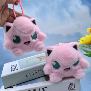 Vente en gros de jouets en peluche <span class=keywords><strong>Pokémon</strong></span> d'anime japonais, porte-clés en peluche Pikachu, poupées en peluche <span class=keywords><strong>Charmander</strong></span> et Bulbasaur - Product Image 4