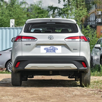 2025 Toyota Corolla Cross Hybrid/Essence Elite Pionner Edition avec sièges en tissu et taille de pneu R17 prix d'usine