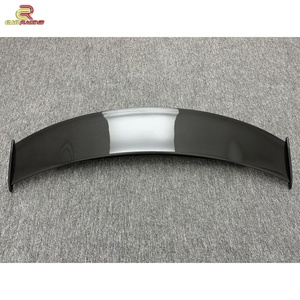 สปอยเลอร์หลังคาร์บอนไฟเบอร์แบบแห้งสไตล์ GTR พร้อมไฟ LED สำหรับ Mercedes Benz AMG GT GTC GTS ปี 2015-2018 ชุดแต่งปีกหลังคาร์บอน - Product Image 3