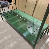 Lit superposé en fer forgé vert olive au design moderne, robuste et en acier