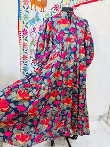 Vestido Babydoll de Algodón con Estampado Floral, Mangas Abullonadas, Estilo Smock, Silueta en A, Cintura Imperio, Mini Vestido Boho - Product Image 1