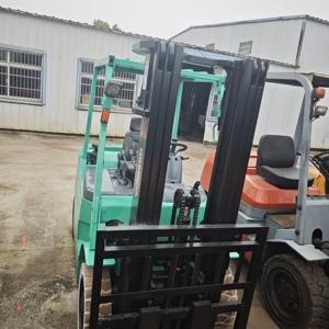 Original High-quality Mitsubishi 3-ton Used diesel Forklift Lifting Height 3 Meters with Side Shift Function - Product Image 5
