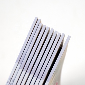 Livre broché à couverture mate, impression offset sur papier, plastification brillante avec bords pulvérisés, vente chaude en usine - Product Image 6