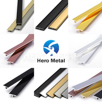 Bande de finition murale en alliage d'aluminium en forme de T, finitions personnalisées or et noir, étanche et durable, vente en gros directe usine