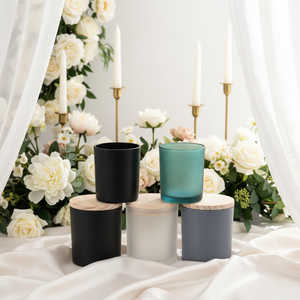 <span class=keywords><strong>Pot</strong></span> <span class=keywords><strong>en</strong></span> <span class=keywords><strong>verre</strong></span> dépoli coloré pour bougie, <span class=keywords><strong>avec</strong></span> couvercle, pour aromathérapie, idéal pour chambre à coucher, vente <span class=keywords><strong>en</strong></span> gros - Product Image 1
