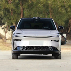 Mejor Relación Calidad-Precio Coche Usado Toyota BZ3X SUV Eléctrico Largo Alcance 520km Pintura Original Bajo Kilometraje para Exportación - Product Image 2