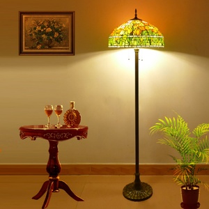 Lámpara de Pie LED E27 de Estilo Retro Americano de 20 Pulgadas, Hecha a Mano, para Sala de Estar o Dormitorio, con Vidrio Tiffany Multicolor y Cuerpo de Hierro, Decoración para el Hogar - Product Image 4