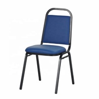 Chaise de salle à manger pliable empilable en métal moderne, durable, pour usage commercial, idéale pour hôtels, mariages, salons et entrées.