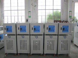 200 ° Thermolateur à huile haute température avec contrôle numérique PID - Product Image 1