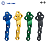 Plaques osseuses en titane Davin Med Veterinary TPLO Locking Plate 2.0/2.4/2.7/3.5mm, implants orthopédiques pour la stabilisation du genou canin