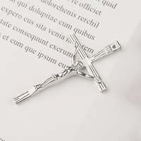 Collier avec pendentif en croix de jésus, lecteur religieux, Article catholique