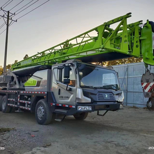 Grúa Móvil Todoterreno Usada Zoomlion ZTC250T5 de 25 Toneladas, Certificada por la EPA, Modelo 2023, Altura de Elevación de 60m, Motor para - Product Image 1