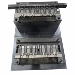 <span class=keywords><strong>USB</strong></span> Micro Cáp dữ liệu tiêm khuôn DC nhựa Điện <span class=keywords><strong>USB</strong></span> cắm khuôn mẫu dọc tiêm overmolding khuôn - Product Image 5