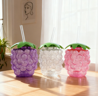 Herbruikbare 500ml BPA-vrije unisex doorzichtige drinkfles voor sap en water, schattig fruit-druivenvormig, trendy stijl, zomerfeestjes, plastic
