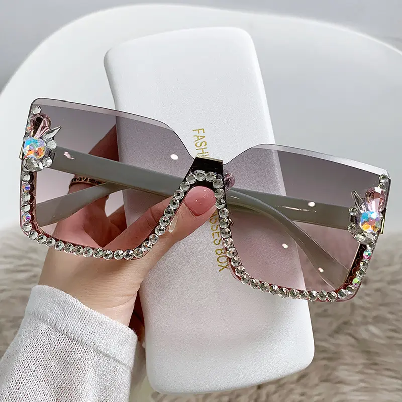 Mode Gradient Rhinestone Sun Glasses Female Shades Rimless Large Square Frame Sunglasses