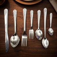 Lot de 24 couverts légers en acier inoxydable plaqué or, poli miroir, couteaux, fourchettes et cuillères pour hôtels et mariages