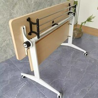 Combinaison de coutures Tables de réunion multifonctionnelles Cours de didacticiel Bureau de formation pliable Table pliante réglable en hauteur