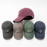 Casquette de baseball non structurée à profil bas et visière incurvée en coton délavé, avec logo monogramme et initiales brodées personnalisées