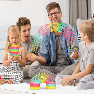 Nouveauté Glow-in-The-Dark Coil Spring Glow Coil Spring Toy Springs Rainbow Magic Fidget Toys for Carnival Prize <span class=keywords><strong>Pinata</strong></span> Fillers - Product Image 5