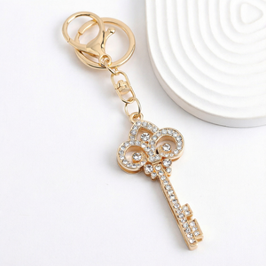Llavero de Lujo con Forma de Llave y Diamantes de Imitación, Colgante de Aleación de Zinc para Bolsos, Joyería de Moda para Regalo y Accesorio Diario - Product Image 1