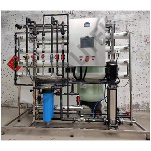 Purificateur d'eau saumâtre industriel <span class=keywords><strong>2m3</strong></span>/<span class=keywords><strong>h</strong></span> Machine de purification d'eau de puits Filtre à eau par osmose inverse - Product Image 6