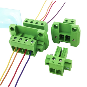 Conector y Enchufe de Alta Corriente de 7.62mm de Paso, 32A, con Brida para Montaje a Través de Pared - Juego Completo Macho-Hembra Sin Soldadura en Línea - Product Image 1