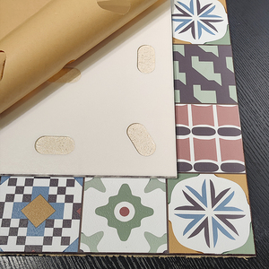 Revêtement de sol vinyle PVC SPC de luxe auto-adhésif à clipser, étanche, 4-8 mm, design moderne pour salle de sport intérieure, escalier, garage, sous-sol - Product Image 1