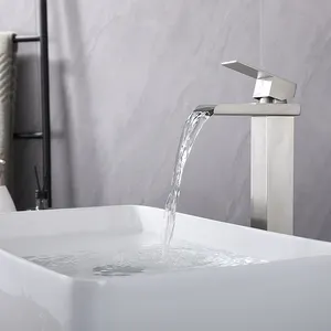 Inteligente cocina moderna precio de fábrica lavabo Jumbo lavabo baño lavabo grifos cascada