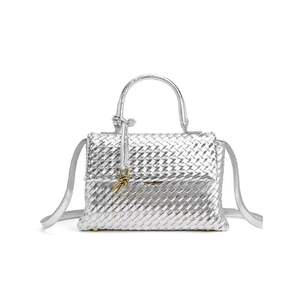 กระเป๋าสะพายข้างผู้หญิงแบบพกพา คุณภาพสูง แฟชั่น สวยหรู ทำด้วยมือ วัสดุ PU นุ่ม ถักเปีย พร้อมซิปปิด - Product Image 4