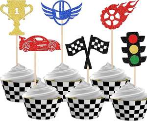 Décorations de cupcakes sur le thème des voitures de course : feux de circulation, roues, trophées, drapeaux, casques, pics à cupcakes pour fête d'anniversaire de garçon sur le thème de la course - Product Image 6