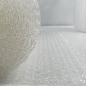 Fabricante al por mayor rollos grandes película de burbujas embalaje exprés espuma papel de burbujas absorbente para bolsas de correo - Product Image 2